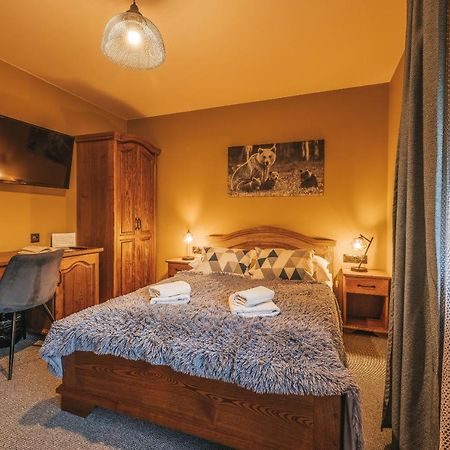 Pod Gontem Appartement Bukowina Tatrzańska Buitenkant foto